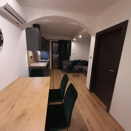 Apartman Mate Lopar Exterior photo